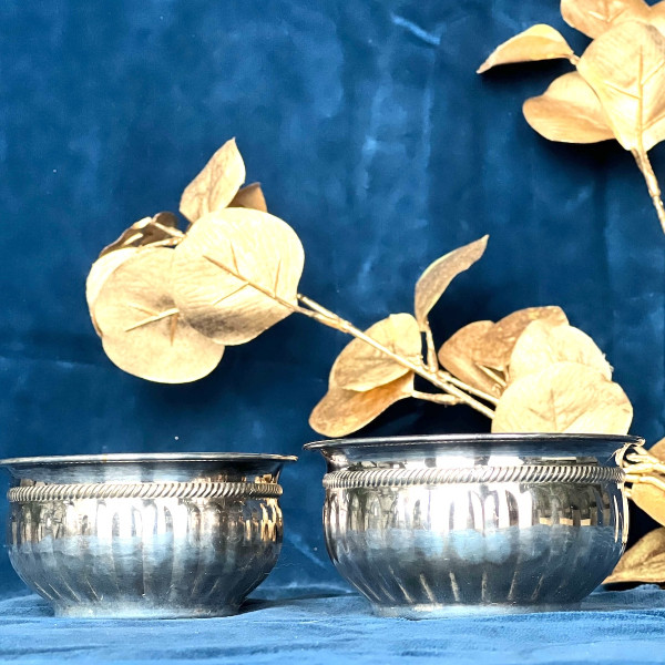 Silbernes Schalen-Set